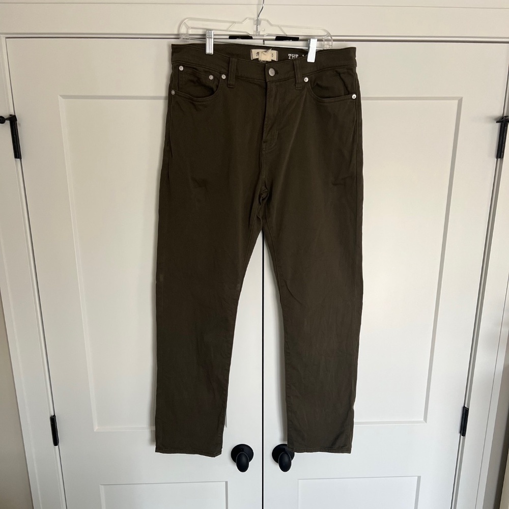 Madewell The Allday 1991 Straight-Leg Pant Deep Green Color 33/30